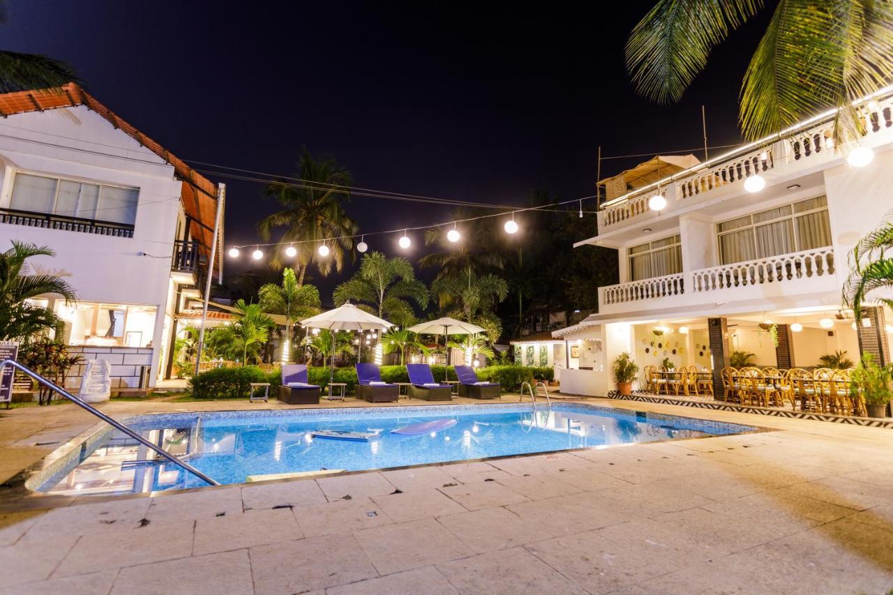 La Vaiencia Beach Resort Morjim Exterior foto